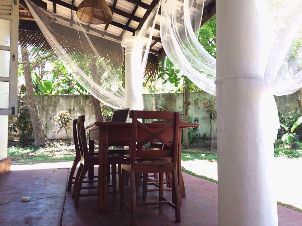 Solar House Hotel Tangalle Buitenkant foto