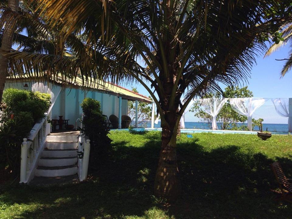 Solar House Hotel Tangalle Buitenkant foto